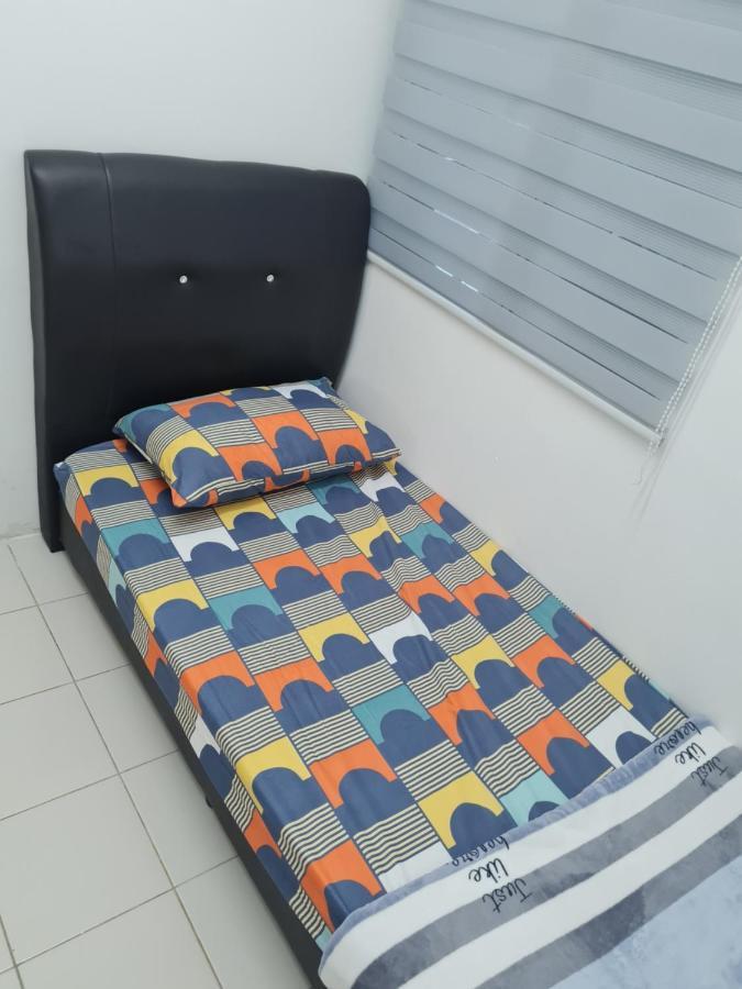 Homestay Alfaruqi Kuantan @Sutravilla Buitenkant foto